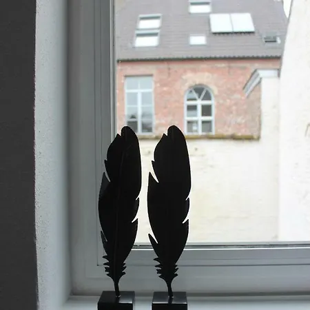 César